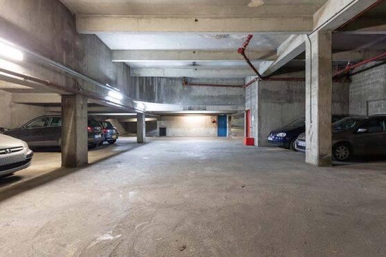 Vignette parking Métro Mairie de Clichy - 86 rue Martre