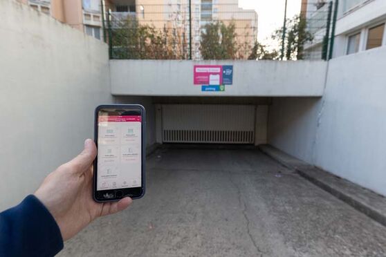 Vignette parking Métro Mairie de Clichy - Mairie de Clichy - rue Alexandre Antonini