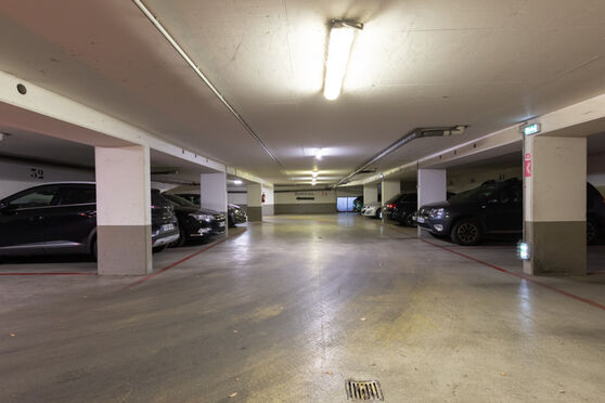 Vignette parking Square des Glycines - rue Louis René Nougier - Suresnes