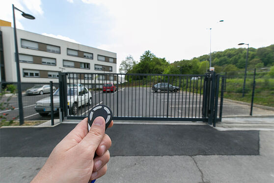 Vignette parking Avenue du 8945 - 2 boulevard Branly - Nogent sur Oise mai 1