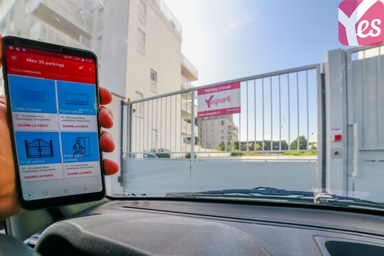 Vignette parking Stade Alain Mimoun - Choisy le Roi