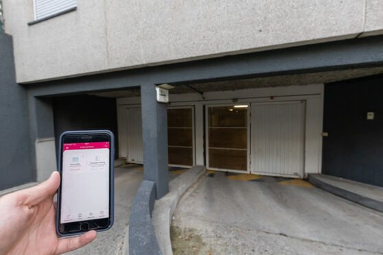 Vignette parking RER Saint-Ouen - allée Jean Prouvé à Clichy