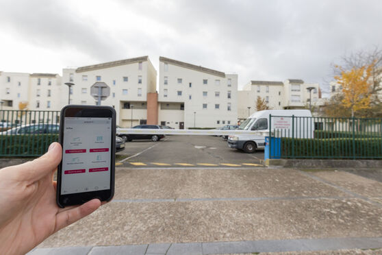 Vignette parking Médiathèque Jean-Rousselot - 2 rue François Mansart - Guyancourt