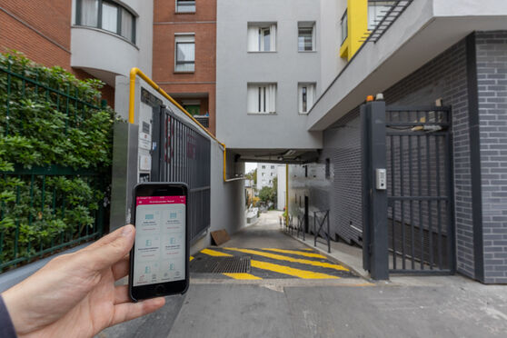 Vignette parking Parc de Belleville - rue des cascades - Paris 20