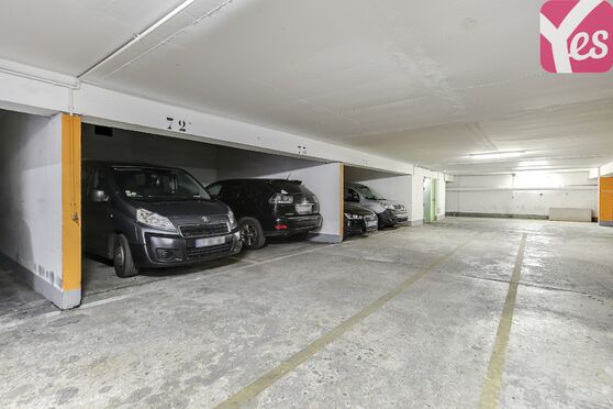 Vignette parking Métro Couronnes - rue Oberkampf - Paris 11