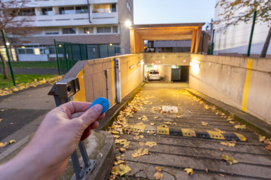 Vignette parking Stade Chaussinand - avenue Henri Barbusse - Ivry sur Seine
