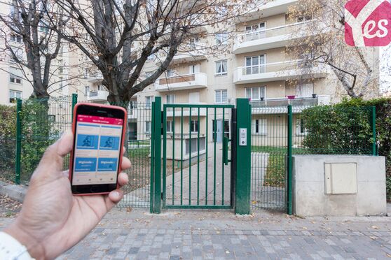 Vignette parking Tramway Faubourg de l'Arche - place des Trois Frères Leboeuf - Courbevoie