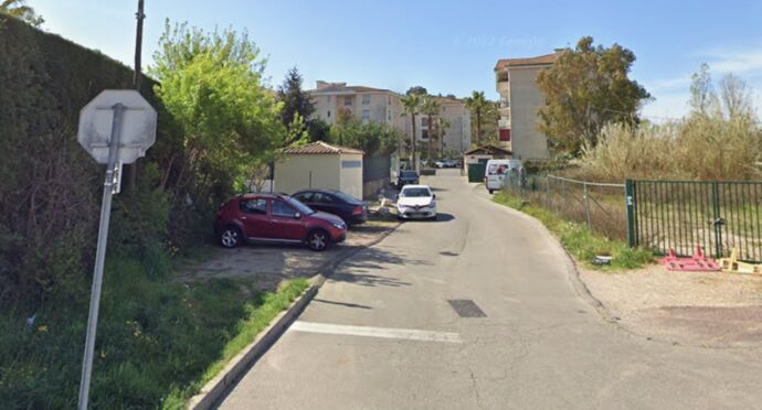 Vignette parking 1 impasse des Eucalyptus - Cannes