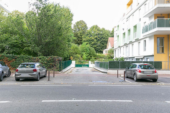 Vignette parking Gare Viroflay-Rive-Droite - avenue du Général Leclerc