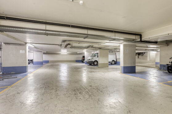 Vignette parking Métro Grands Boulevards - rue Montmartre - Paris 2