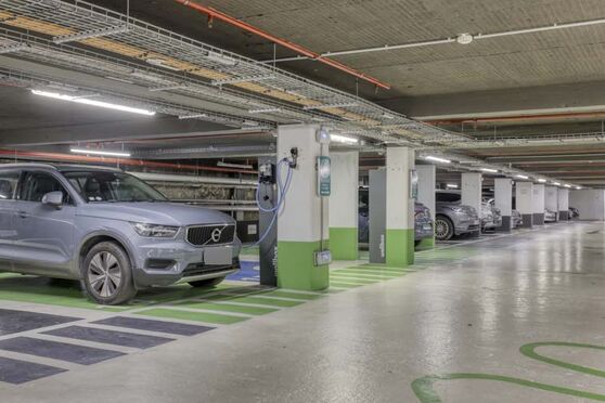 Vignette parking Métro Les Sablons - avenue Charles de Gaulle - Neuilly sur Seine