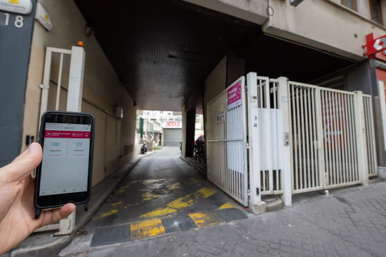 Vignette parking Métro la Fourche - Paris 18
