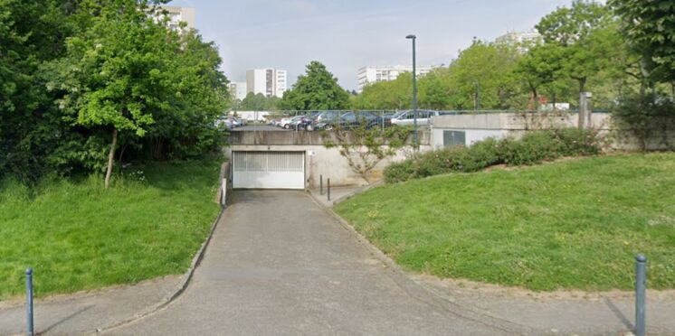 Vignette parking Parc d'Algarve - allée de Berne - Rennes