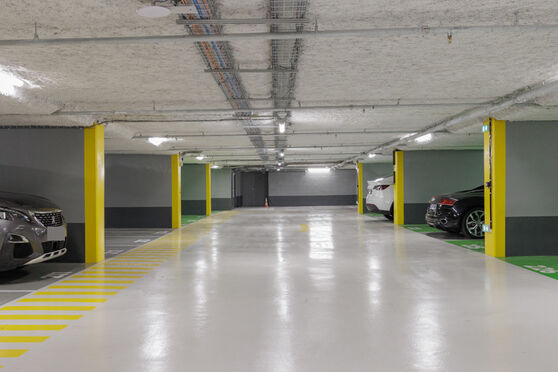 Vignette parking Métro Pereire - rue Pierre Demours - Paris 17