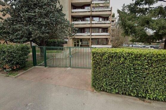 Vignette parking Mairie - pôle multi associatif - avenue de lauterbourg - Tassin la Demi Lune