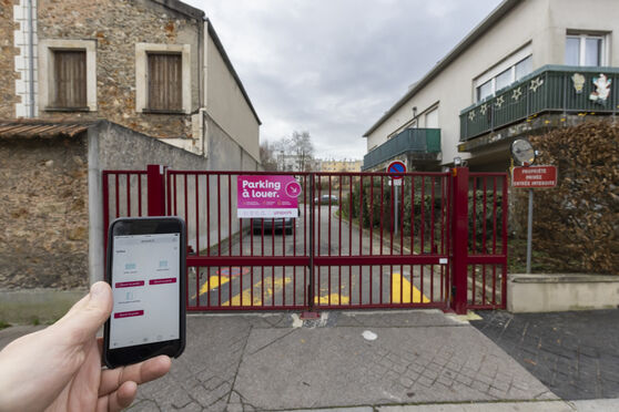 Vignette parking Stade des Chantiers - rue Racine - Versailles