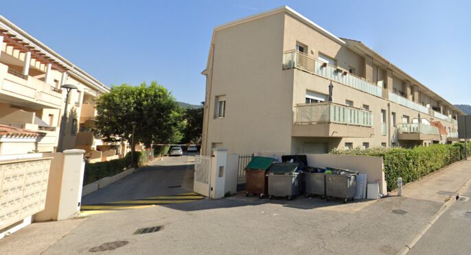 Vignette parking Conseil Général du Var - avenue Julien Cazelles - Draguignan