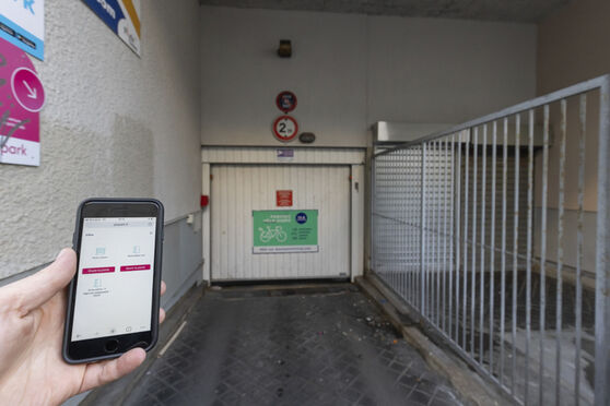 Vignette parking Métro Père Lachaise - rue de la Folie Regnault - Paris 11