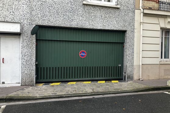 Vignette parking Square Château du Loir - rue Kilford - Courbevoie