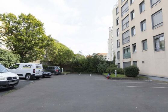 Vignette parking Tramway Timbaud - Le Jardin des Mathématiques - rue Pierre Timbaud - Gennevilliers