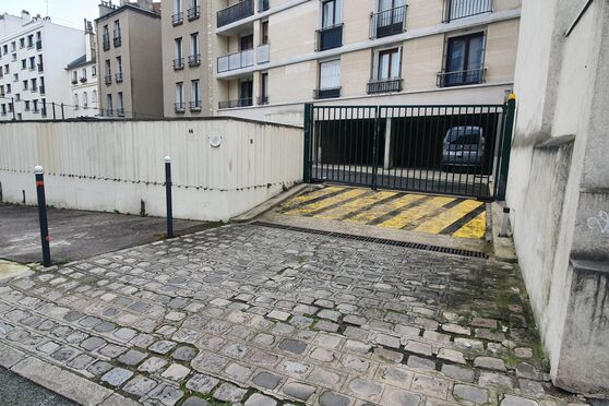 Vignette parking Métro Corentin Celton - rue d'Issy - Vanves
