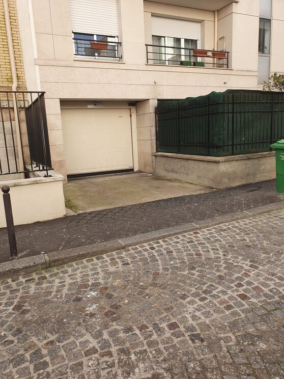 Vignette parking 30 rue Calmels Prolongée - Paris