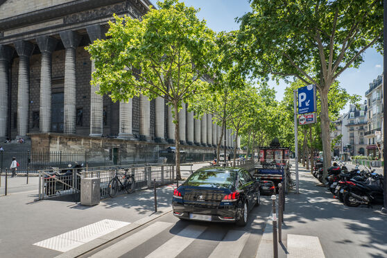 Vignette parking Saemes - place de la Madeleine - Paris 8