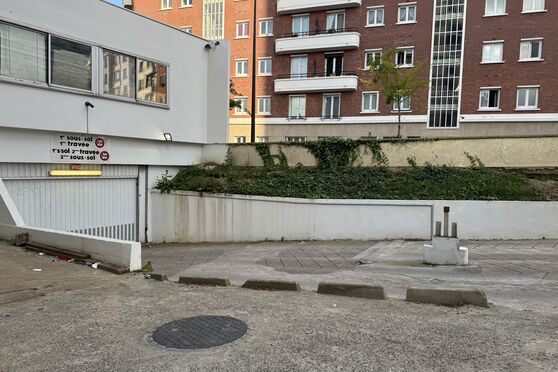 Vignette parking Métro Nationale - rue du Docteur Charles Richet - Paris 13