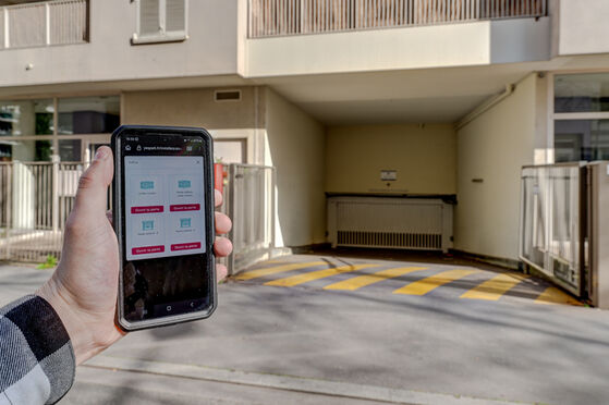 Vignette parking Jet d'Eau - M. France - rue de L'Éternité - Lyon 8