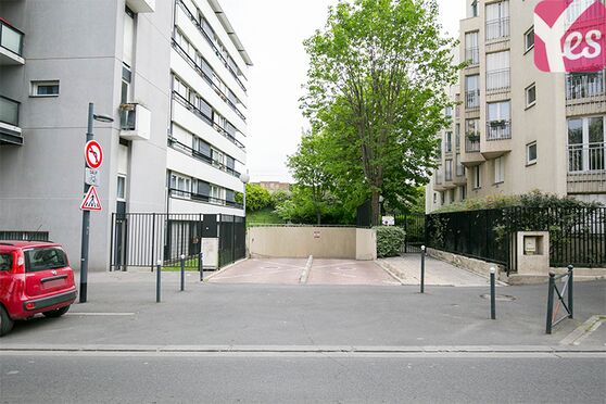 Vignette parking Rue Jean Bleuzen - Métro Malakoff - Vanves