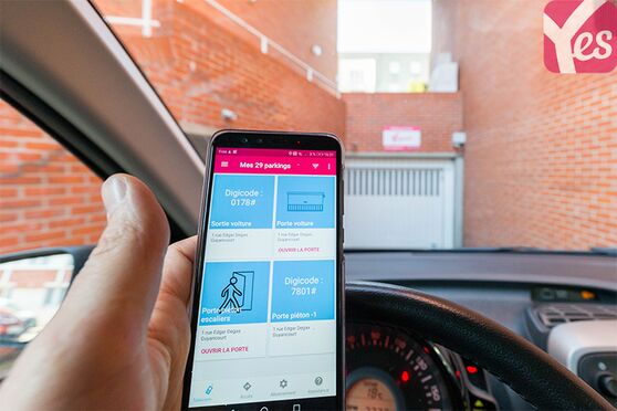 Vignette parking Gare RER Saint-Quentin-En-Yvelines - Guyancourt