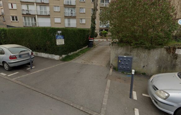 Vignette parking Gare Chaville-Rive-Gauche - rue de la Mare Adam