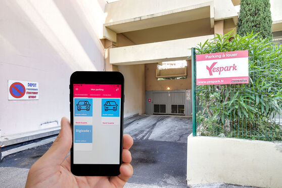 Vignette parking Collège Simone Veil - rue de la Gendarmerie - Nice