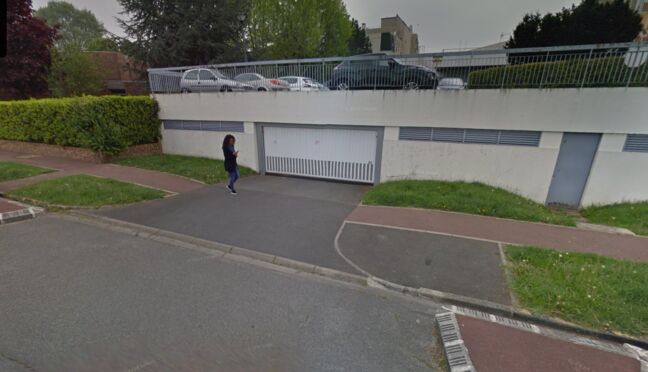 Vignette parking La coline - rue Edgar degas - La Queue en Brie