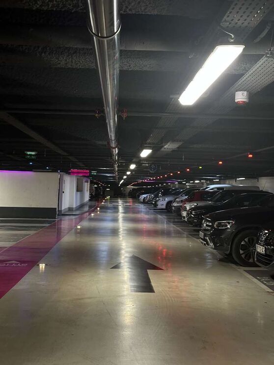 Vignette parking Métro Étienne Marcel - rue de Turbigo - Paris 1