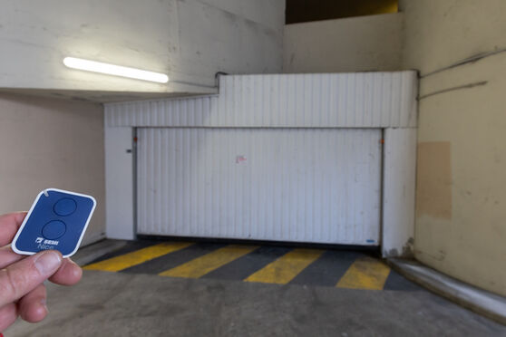 Vignette parking Métro Botzaris - rue du Général Brunet - Paris 19