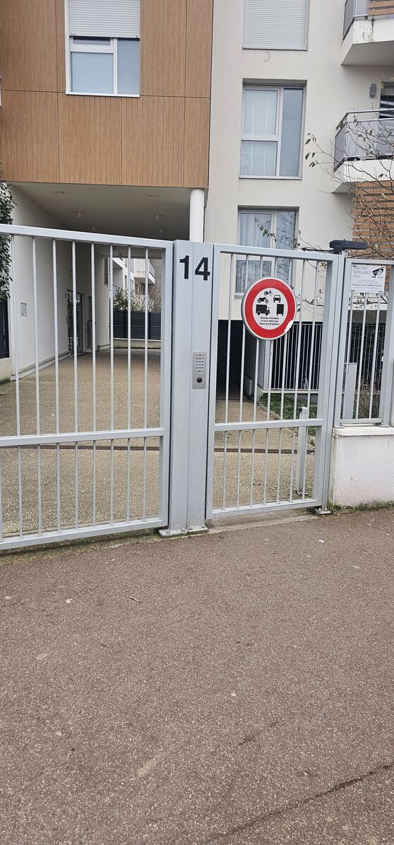Vignette parking RER chemin d'antony - rue Pierre Gilles de Gennes