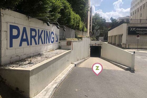 Vignette parking Vanves - Porte de Versailles - Mercure