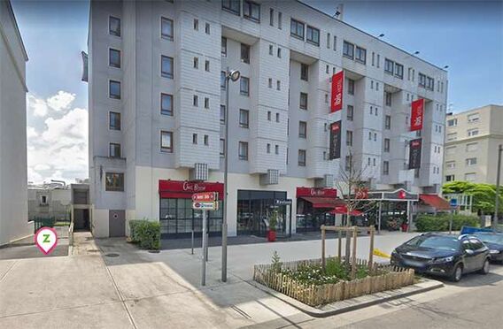 Vignette parking Champs-sur-Marne - Gare Noisy-Champs RER - Ibis