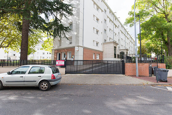 Vignette parking Parc de la clinique du Château - Garches (aérien)