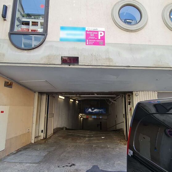 Vignette parking Paris - Buzenval - Avron