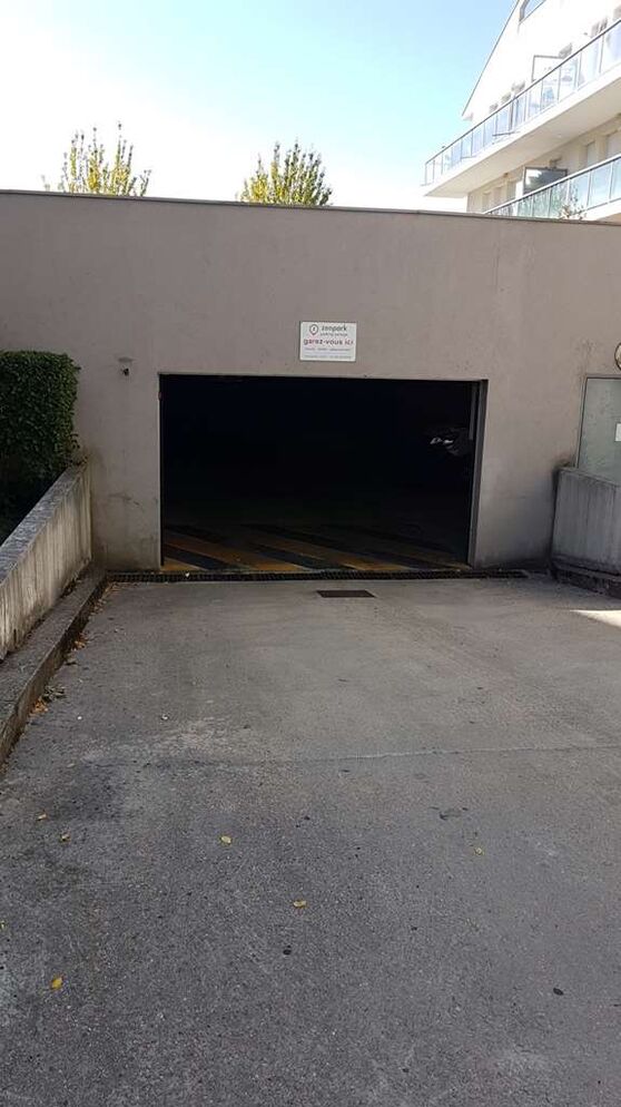 Vignette parking Dijon - Grésilles - CNFPT-ARS