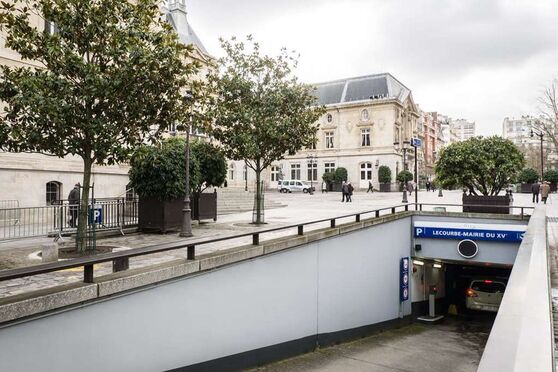 Vignette parking Paris - Mairie du 15e – Lecourbe - SAEMES