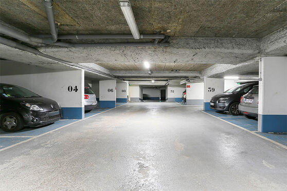 Vignette parking Métro Pont de Levallois-Bécon - rue Antonin Raynaud - Levallois Perret