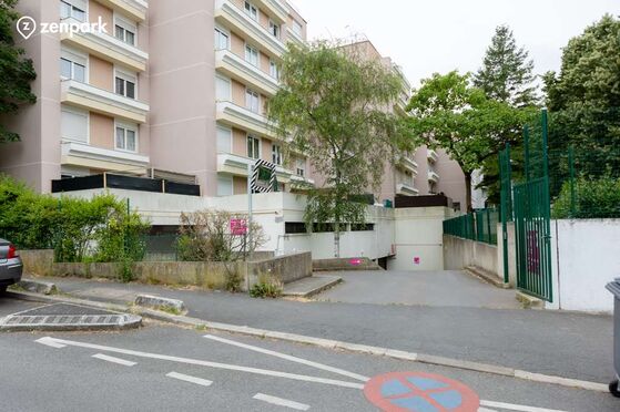 Vignette parking Nanterre - Espace Chevreul - Théâtre Nanterre-Amandiers