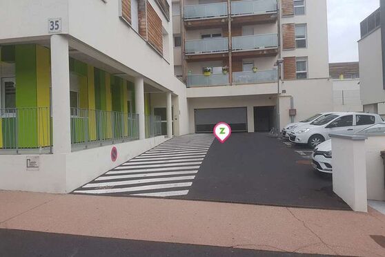 Vignette parking Cournon-d'Auvergne - Mairie de Cournon - avenue d'Allier