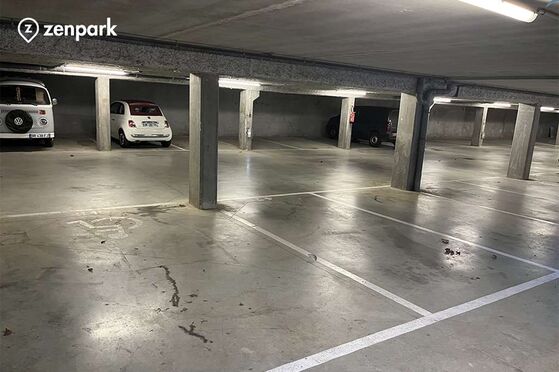 Vignette parking Carcassonne - Cité Médiévale - Adonis