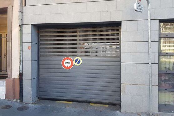 Vignette parking Strasbourg - Gare de Strasbourg - Les Halles