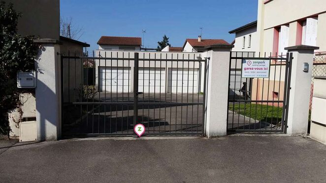 Vignette parking Bron - Maison de Justice - Pasteur