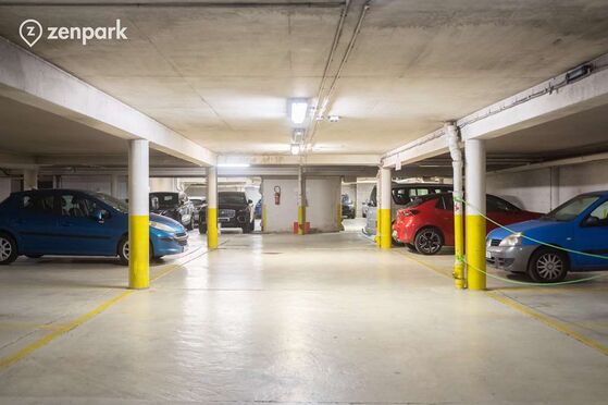 Vignette parking Paris - Charenton - Cimetière de Bercy